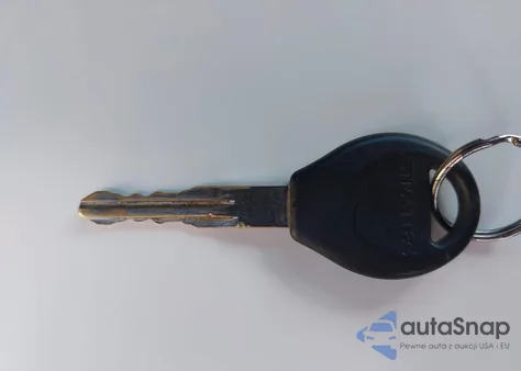 2002 Nissan Xterra Xe from USA, damaged, VIN 5N1ED28Y42C567485